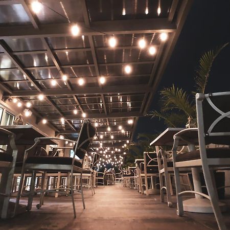 Wingate By Wyndham Miami Airport Hotel Doral Bagian luar foto