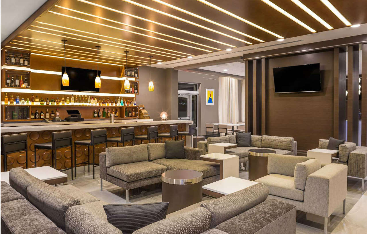 Wingate By Wyndham Miami Airport Hotel Doral Bagian luar foto